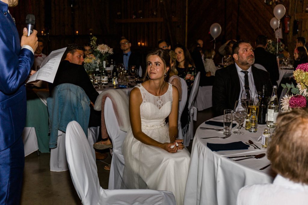 Hochzeitsfotografin Christina Klass, Bräutigam hält eine emotionale Rede